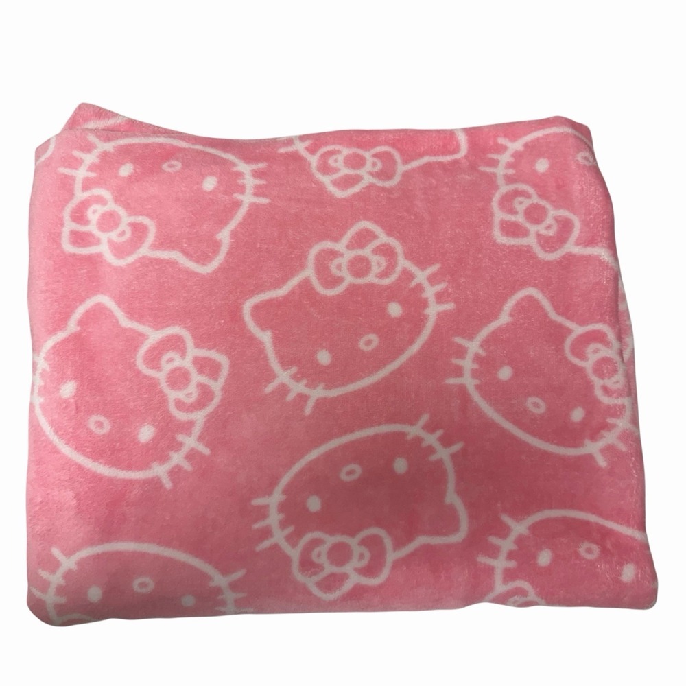 Hello Kitty‎ Character Super Plush Throw Blanket 46 x 60 inch Pink